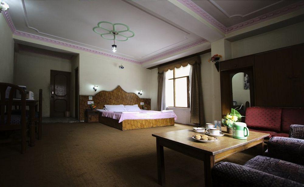The Shivalik Hotel Manali  Luaran gambar