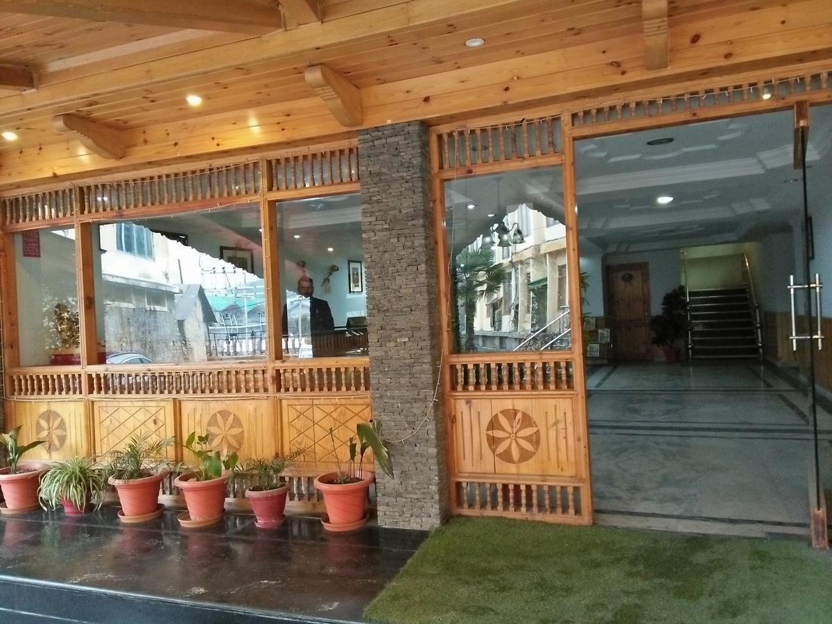 The Shivalik Hotel Manali  Luaran gambar