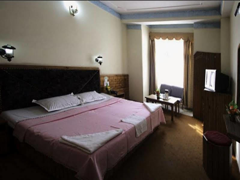 The Shivalik Hotel Manali  Luaran gambar
